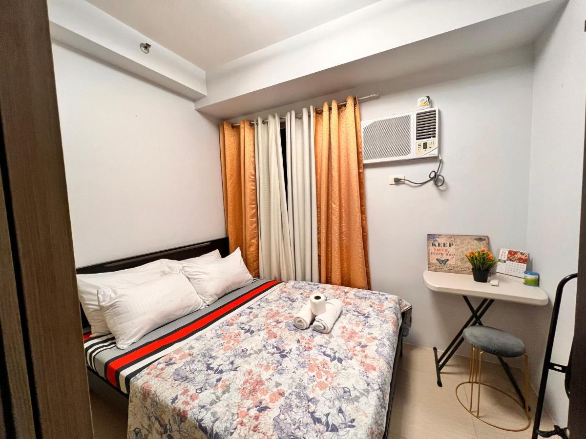 Yam Staycation Shore Residences Manila Exterior photo